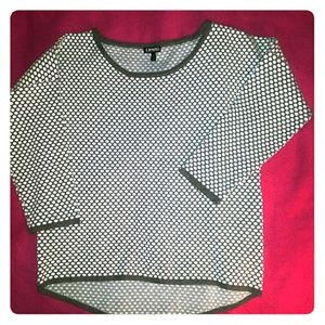 Grey & white poka dot 3/4 length sleeved sweater